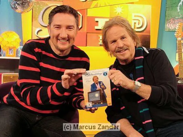 Bild: 10 Jahre Goldstar TV - Frank Zander verschenkt eine Weltneuheit