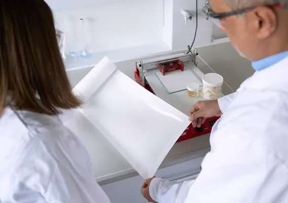 Bild: Innovative Batteriematerialien für sichere und nachhaltige Energiespeicher