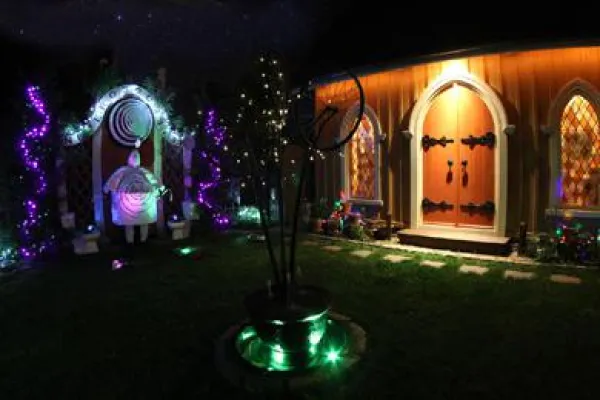 Von Zeitmaschinen, Eiscremefriedhöfen und Flipperautomaten Kuriose Museen und Sehenswürdigkeiten in Neuengland Bild: Von Zeitmaschinen, Eiscremefriedhöfen und Flipperautomaten Kuriose Museen und Sehenswürdigkeiten in Neuengland