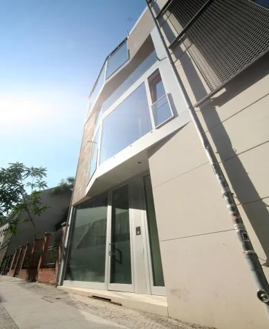 Bild: Neues Townhouse in der Mulackstraße Berlin