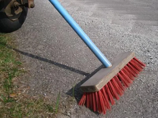 Bild: Straßenreinigungsgesetz gilt auch für ältere Menschen