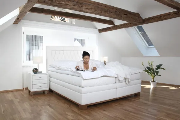 Bild: Gesund schlafen im Alter