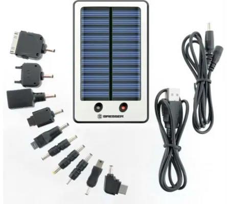 Multimedia-Mittagspause für LKW-Fahrer: Mit Solar Charger Handy & Co. einfach während der Fahrt aufladen Bild: Multimedia-Mittagspause für LKW-Fahrer: Mit Solar Charger Handy & Co. einfach während der Fahrt aufladen