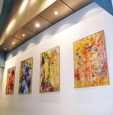 Bild: “VISION OF ILLUSIONS” die aktuelle Ausstellung im Park Inn am Alexanderplatz