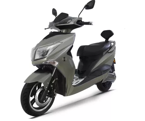 Bild: Wichtige Neuigkeit, Pressemitteilung, neuer Elektroroller, 80 km/h, 100 Kilometer Reichweite, 3699 €