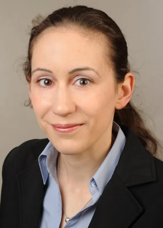 Dr. Kerstin Tabatt wird GMP-Auditorin bei der blue inspection body GmbH.