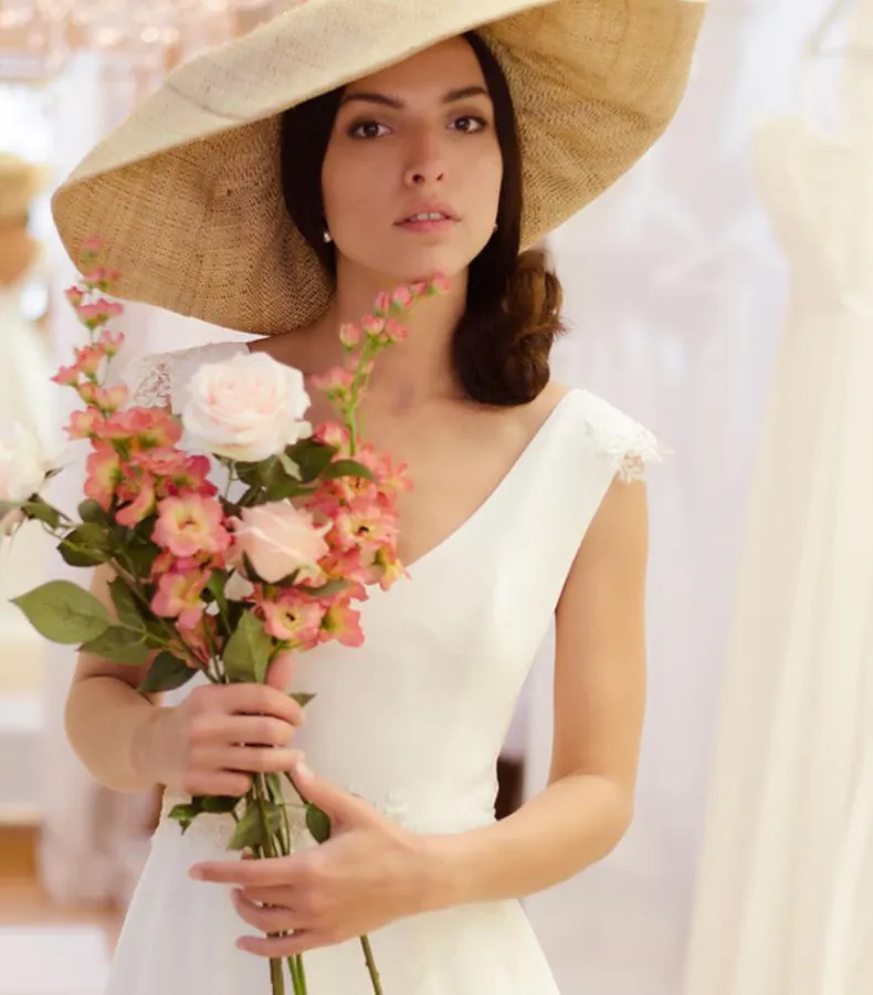 Brautmode und Brautdirndl von Brautmoden Tegernsee