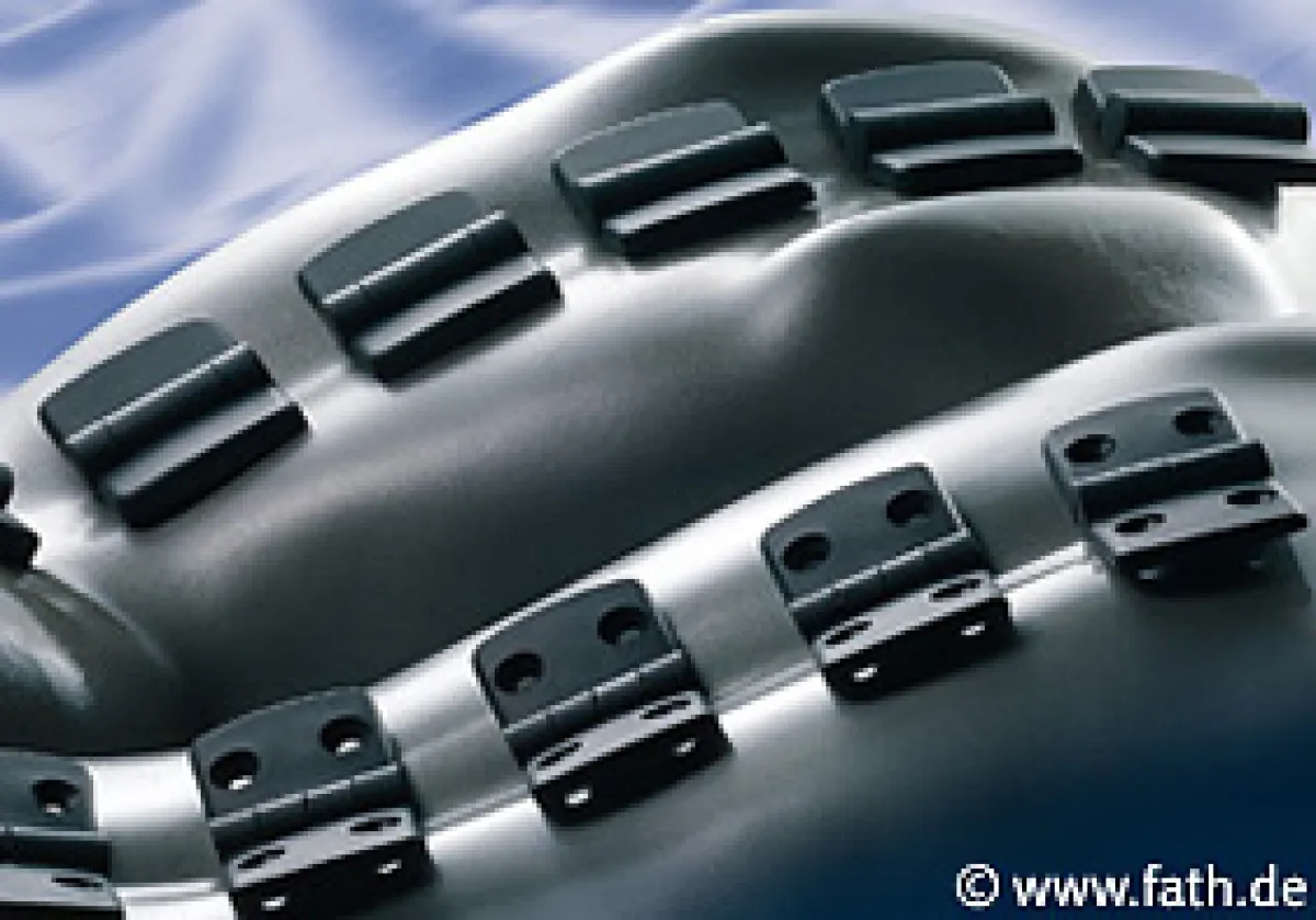 Werbebeipiel der FATH GmbH, einem Unternehmen aus dem Bereich Kunststoff- und Stahltechnik