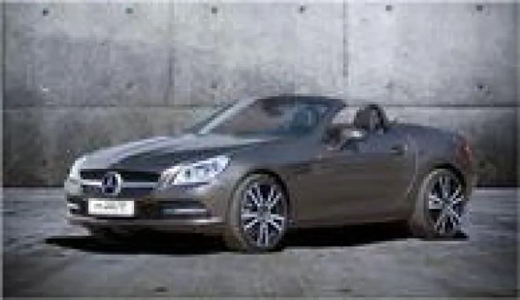 Bild: Exklusives AZEV-Rad für neuen Mercedes SLK