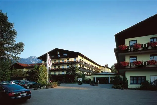 Bild: Die U21-Fußballnationalmannschaft ist im Sporthotel Achental in Grassau