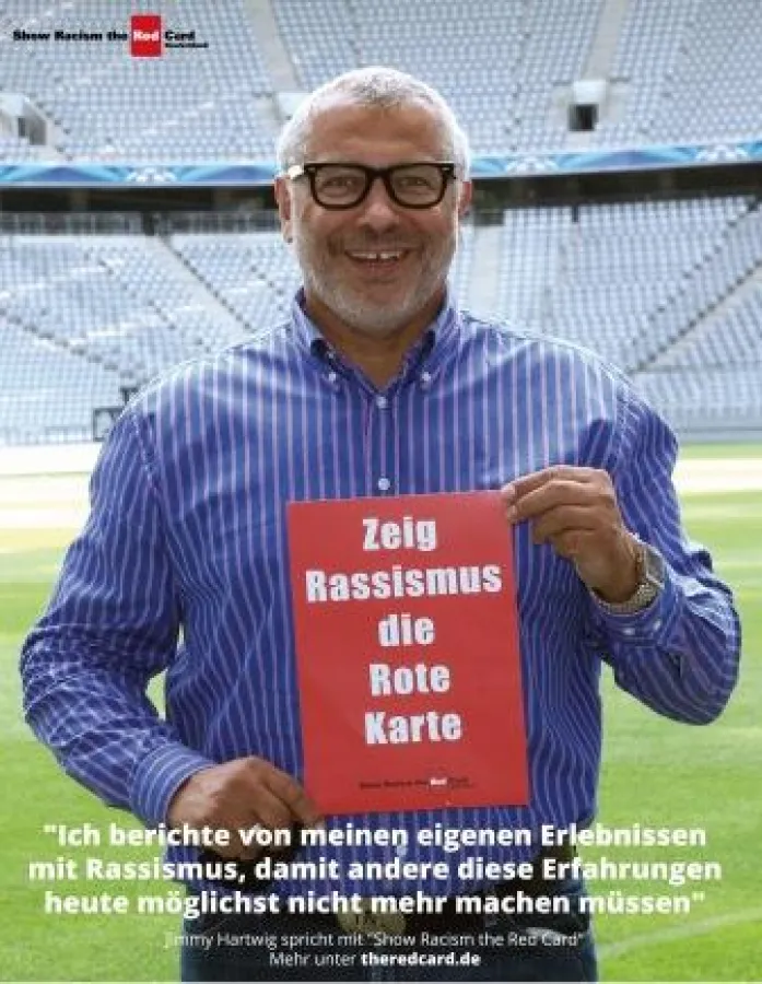 Jimmy Hartwig zeigt Rassismus die Rote Karte