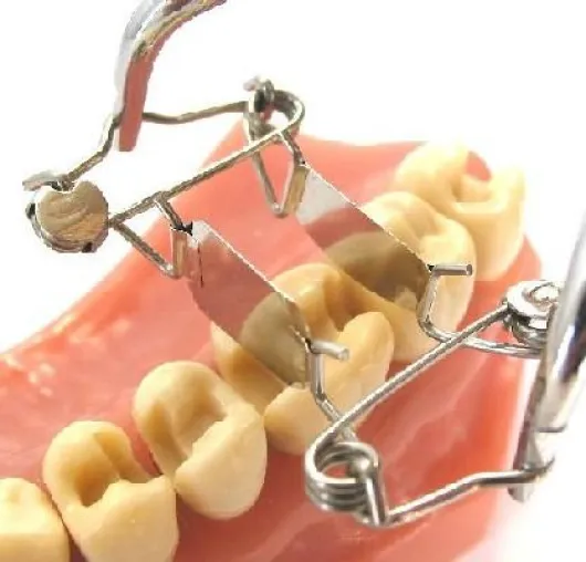 Bild: Dr. Walser Dental: Neue Website für Zahnärzte und Dental-Händler