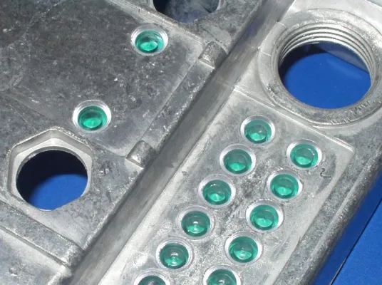 Bild: Erfolgreiche Symbiose von Metall und Kunststoff