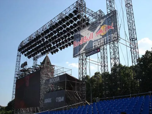 Bild: Stageco Business Partners bei Red Bull X-Fighters in Moskau aktiv