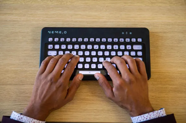 Bild: Nemeio startet Kickstarter-Kampagne für vollständig anpassbare globale E-Paper-Tastatur