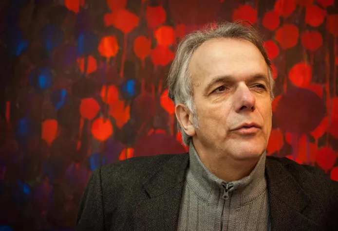 Bild: Karl Anton liest aus seinem neuen Buch „Am Ende Glück“