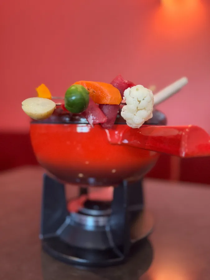 Fondue im Strandhotel Zingst an der Ostsee (© Strandhotel Zingst /cozyandwild)