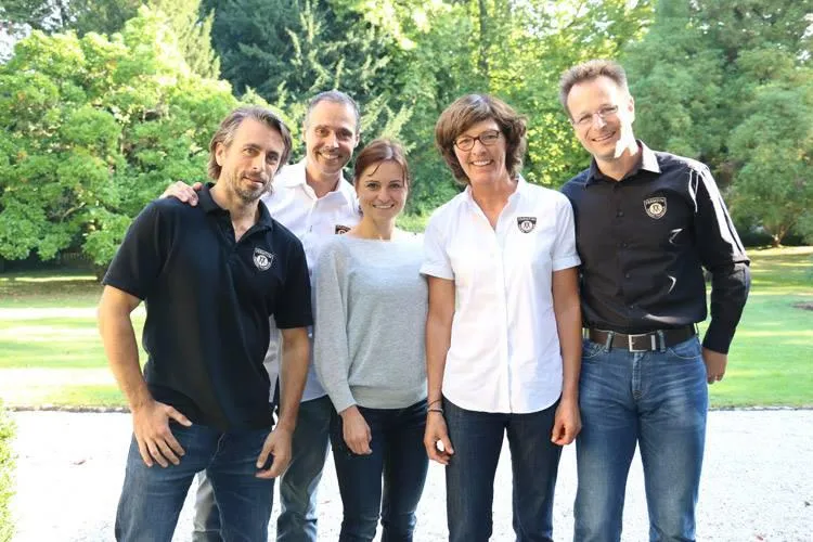 Bild: Andrea (Henkel) Burke und Nicole Kukielski - zwei neue PREMIUM PERSONAL TRAINERINNEN