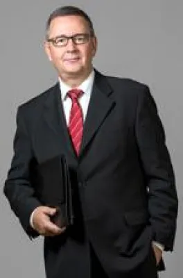 Bild: Regelmäßige haptische und digitale Kundenkontakte