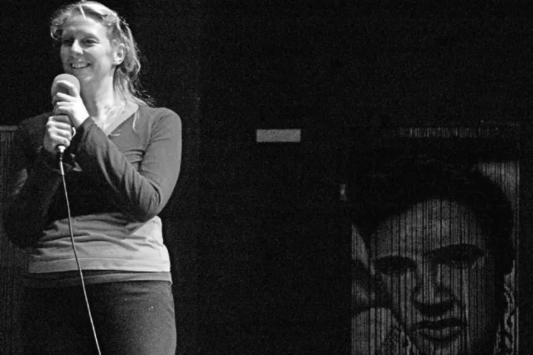 Bild: theaterlabor bremen inszeniert kreative Uraufführung zwischen Tanz und Schauspiel