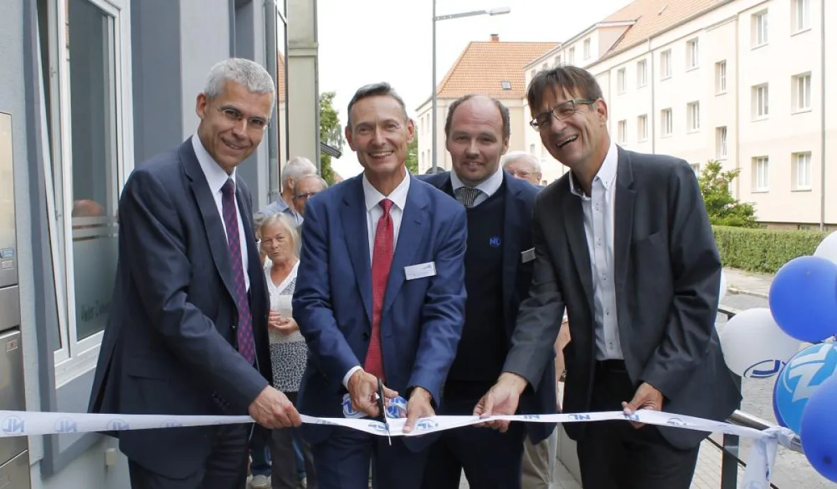 Die feierliche Einweihung des neuen serviceCenters in Schwerin.