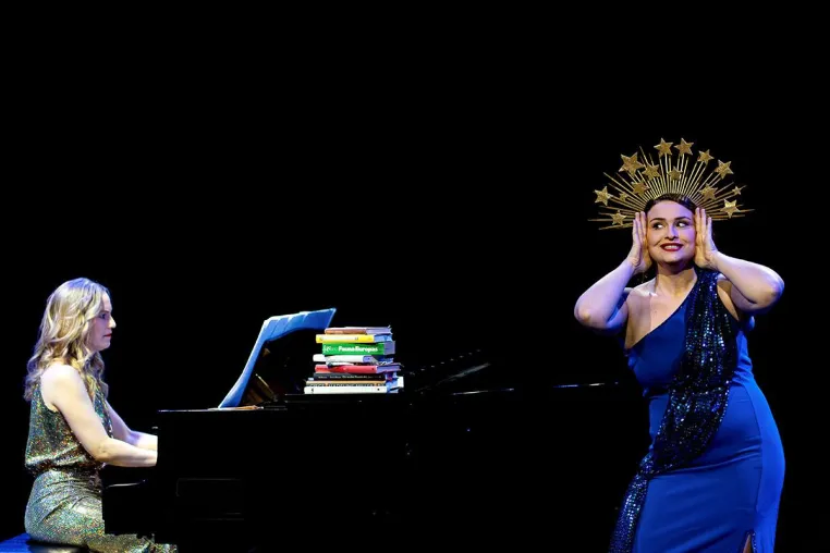 Bild: Herrenhauskonzert · Liedsommer 2020 · Karola Pavone & Nadine Schuster · Weibsbilder