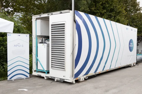 Neue Technologie holt CO2 aus der Atmosphäre Bild: Neue Technologie holt CO2 aus der Atmosphäre