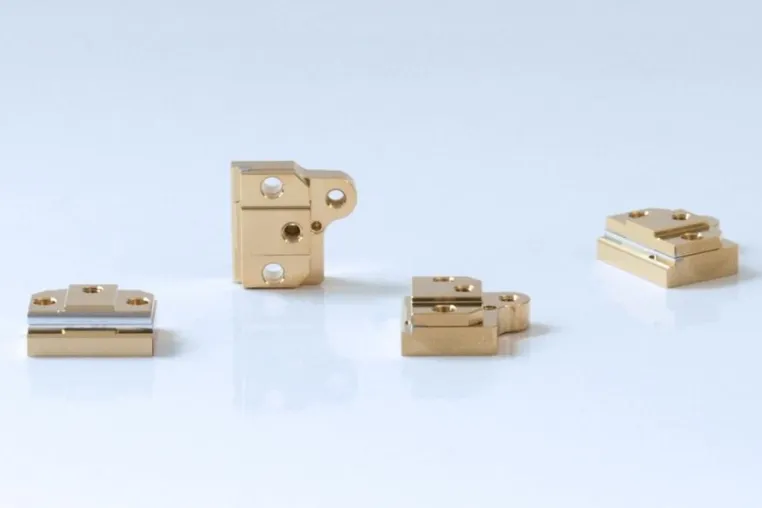 Neuer passiv gekühlter Diodenlaser im optimierten Wärmesenkendesign Bild: Neuer passiv gekühlter Diodenlaser im optimierten Wärmesenkendesign