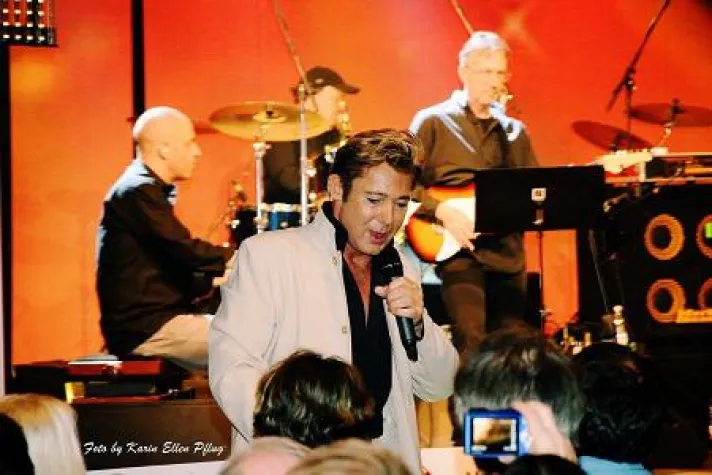 Die Band von Elvis Presley sagt Goodbye Bild: Die Band von Elvis Presley sagt Goodbye