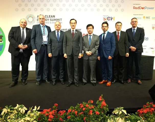 VDE, Fraunhofer ISE und ERI@N starten weltweite Energiespeicher-Initiative Bild: VDE, Fraunhofer ISE und ERI@N starten weltweite Energiespeicher-Initiative