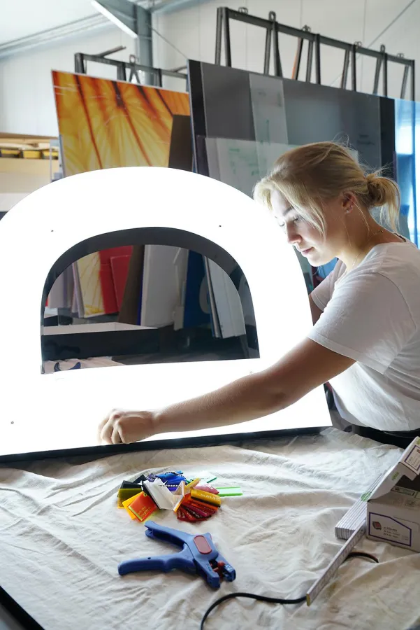 BOOB Werbung bildet seit über 10 Jahren WerbetechnikerInnen aus.