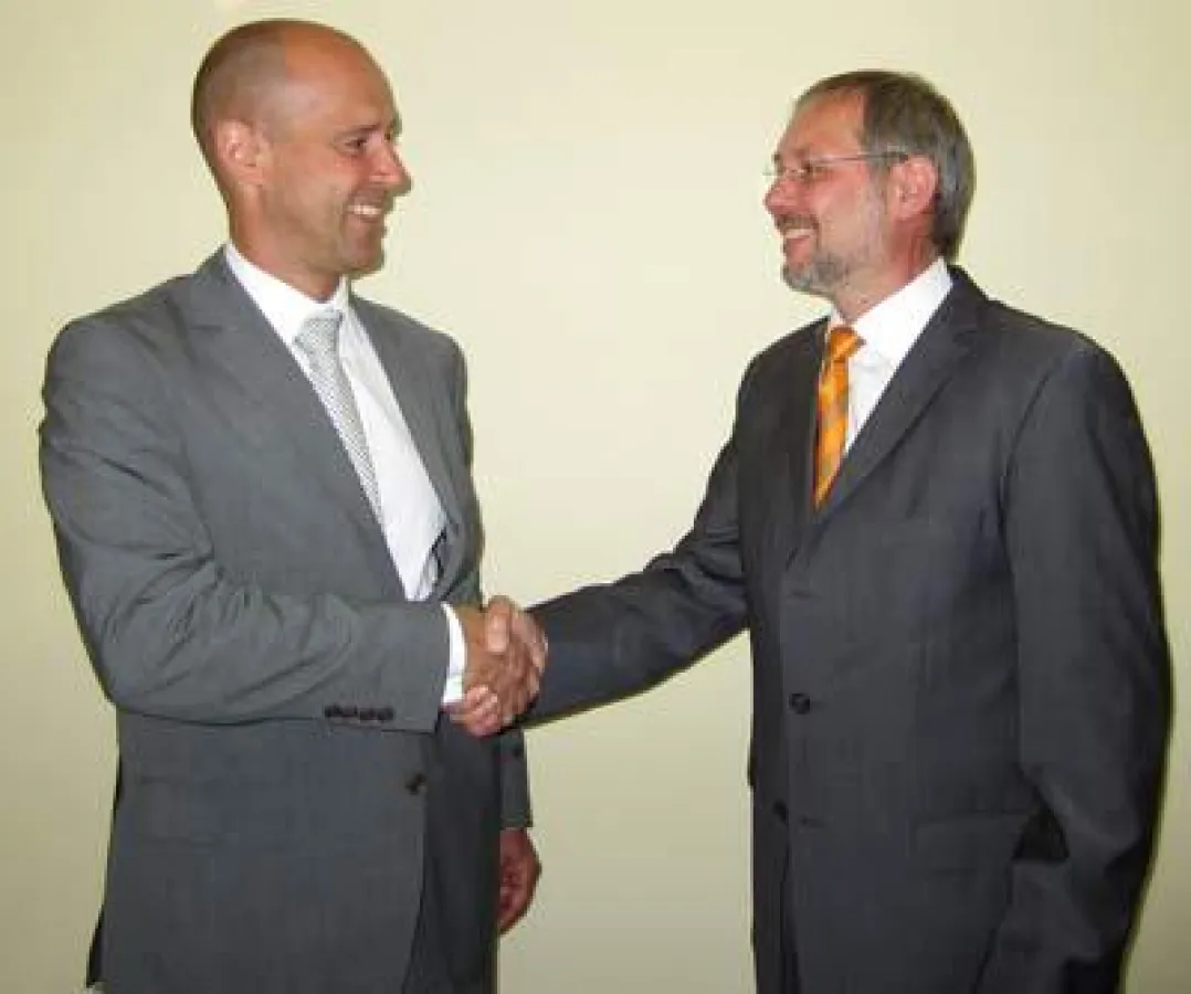 Peter Stelzer, basycs (rechts), und Frank Lange, KEOS, verstärken ihre Partnerschaft im IBM-Umfeld.