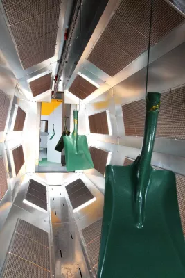 Bild: Neue gaskatalytische Infrarot-Strahler von Heraeus trocknen Lacke bis zu 50 % effizienter