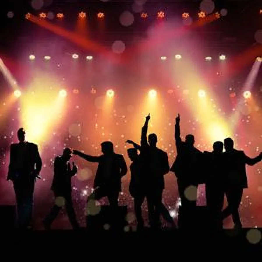 The 12 Tenors © Foto: Susannah von Vergau / Gestaltung: upstruct.com