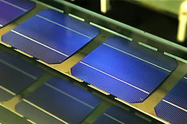 Bild: Lagersteuerungssoftware von LOGOS - Optimale Verfügbarkeit von ersol-Solarstromprodukten