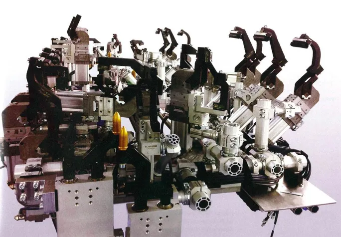 Bild: Univer GmbH zeigt breite Produktpalette auf der Hannover Messe 2015