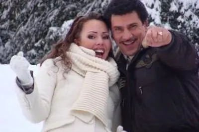Heike Renner und Robert Angelo: Großer Fernsehweihnachtsauftritt mit Maria Hellwig Bild: Heike Renner und Robert Angelo: Großer Fernsehweihnachtsauftritt mit Maria Hellwig