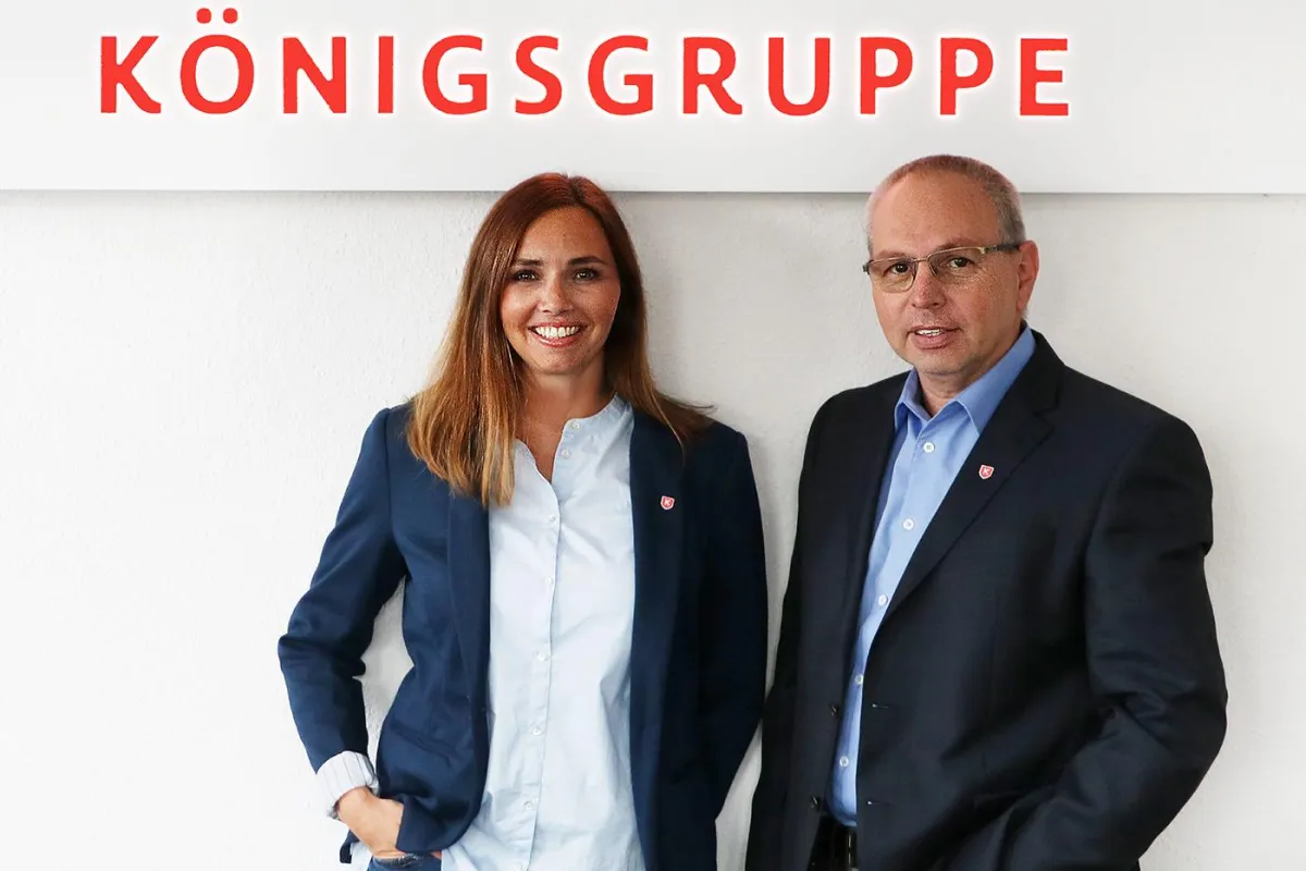 Die Geschäftsführer Jennifer Küppers und Christian Königs