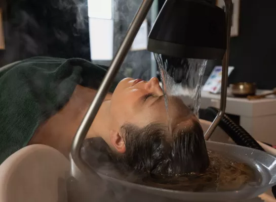 Bild: Neue Ära für Kopfhaut-und -Haarpflege: Baxmanns launchen Deutschlands erste Head and Hair Spa Akademie 