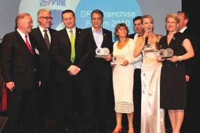 FRANNY Auszeichnung für besondere Leistungen der Franchisenehmer von RE/MAX Deutschland Südwest Bild: FRANNY Auszeichnung für besondere Leistungen der Franchisenehmer von RE/MAX Deutschland Südwest
