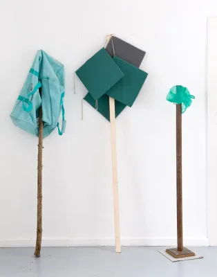 Bild: VERENA ISSEL - WEGE, ACKER, GARTEN, SCHUTT