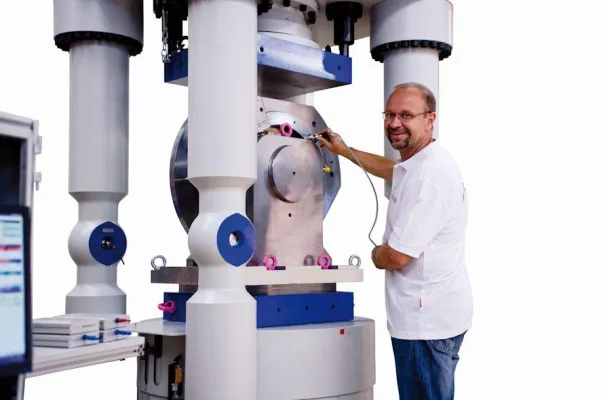 Bild: BROSA investiert in Hochleistungs-Kalibrierungstechnologie