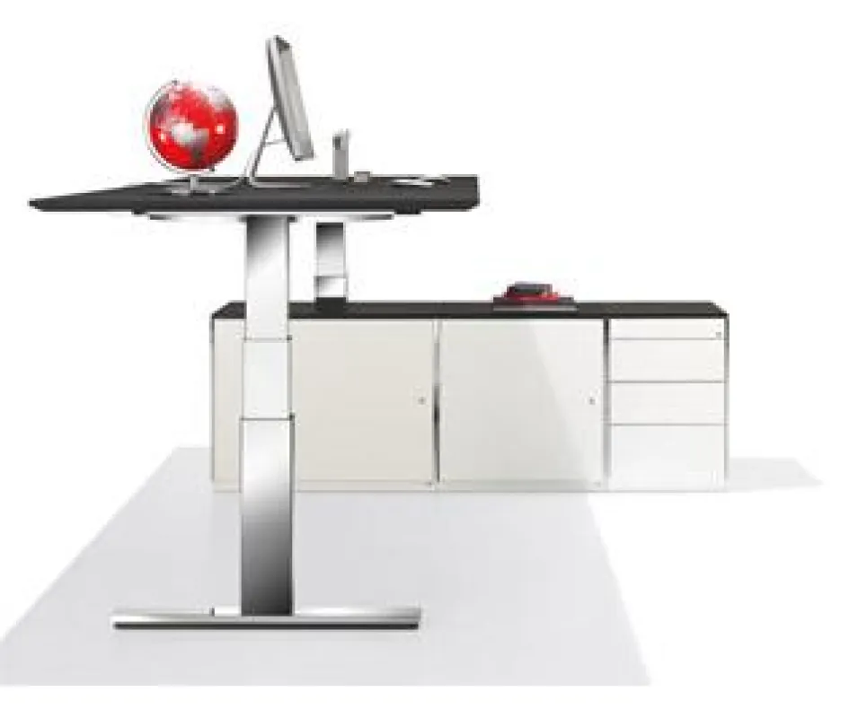 Macht das Büro fit für die Zukunft: der Steh-Sitz-Tich WINEA PRO von WINI