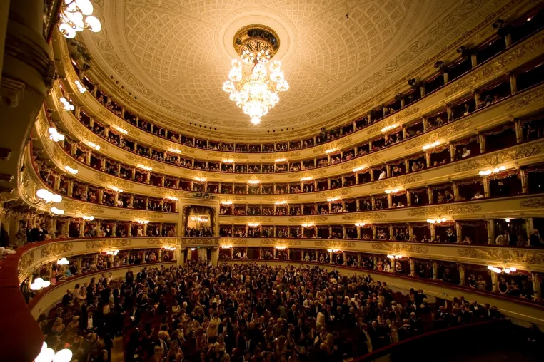 Mailänder Scala 2025/26 – Spielplan mit Verdi, Wagner, Netrebko und Chailly Bild: Mailänder Scala 2025/26 – Spielplan mit Verdi, Wagner, Netrebko und Chailly