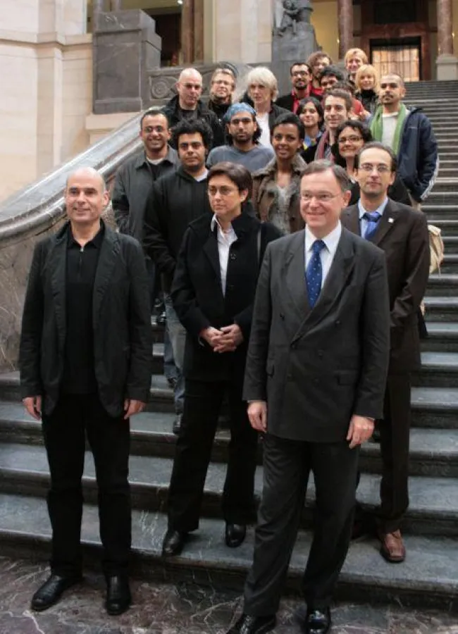 Das up-and-coming-Festivalteam und die Juroren mit Oberbürgermeister Weil (vorne re.) Fotograf: Christian Donner