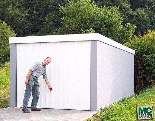 Bild: Immer mehr als eine Garage - MC-Garagen bieten günstige Angebote zum 2:1-Tarif für Fertiggaragen jeder Art