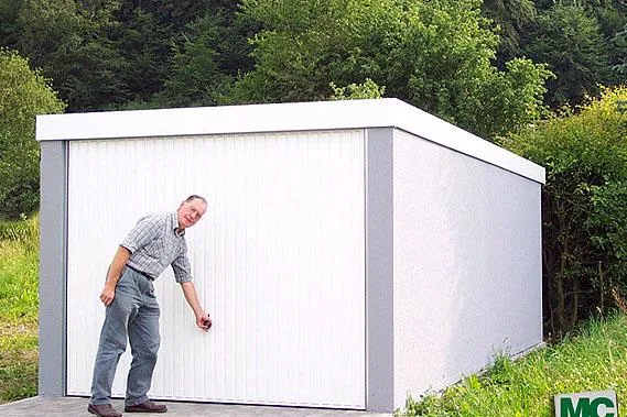 Immer mehr als eine Garage - MC-Garagen bieten günstige Angebote zum 2:1-Tarif für Fertiggaragen jeder Art Bild: Immer mehr als eine Garage - MC-Garagen bieten günstige Angebote zum 2:1-Tarif für Fertiggaragen jeder Art