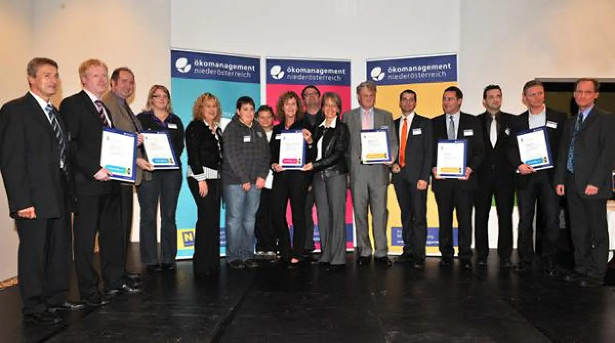Im Mittelpunkt des Ökomanagement NÖ Tages standen die ausgezeichneten TeilnehmerInnen.