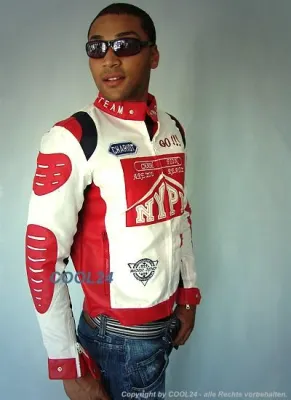 Bild: Bikerjacke bleibt Trend in der Männermode