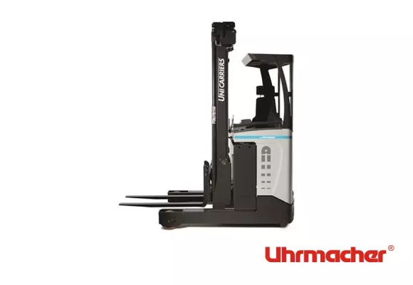 Bild: Rangierwunder Schubmaststapler